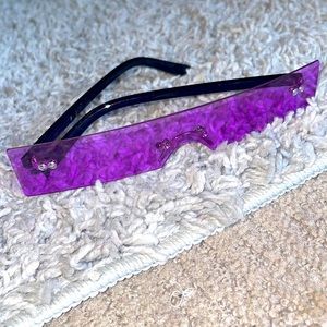 PURPLE HOT GIRL SHADES